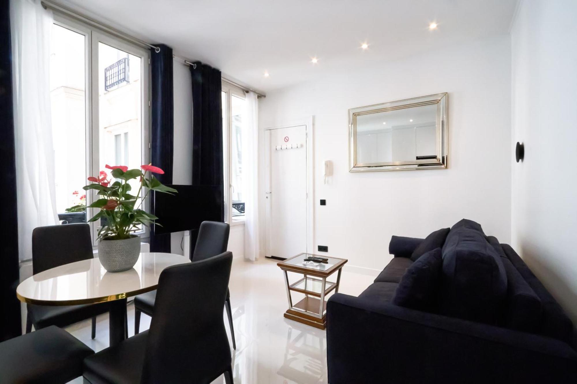 Luxury Apartment Les Champs-Elysees Paris Exteriör bild